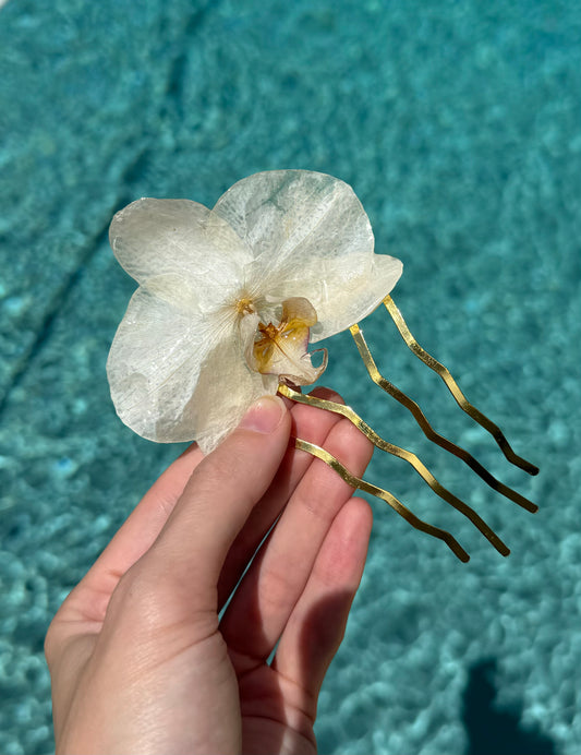 White Large Orchid Hair Comb